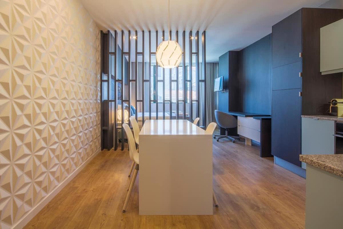 408 Gale Center Apartamento Wi-Fi, Estacionamento Porto Dış mekan fotoğraf