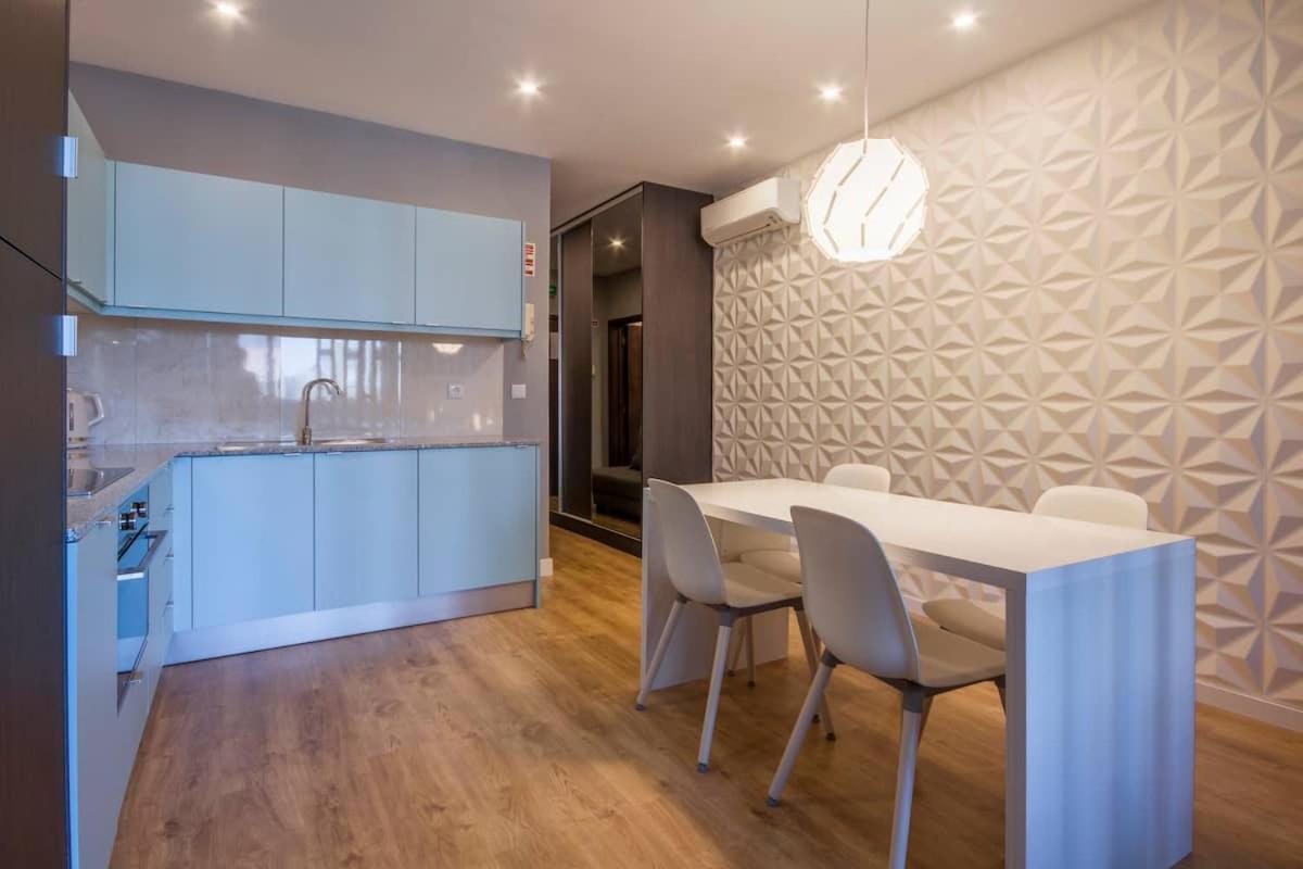 408 Gale Center Apartamento Wi-Fi, Estacionamento Porto Dış mekan fotoğraf